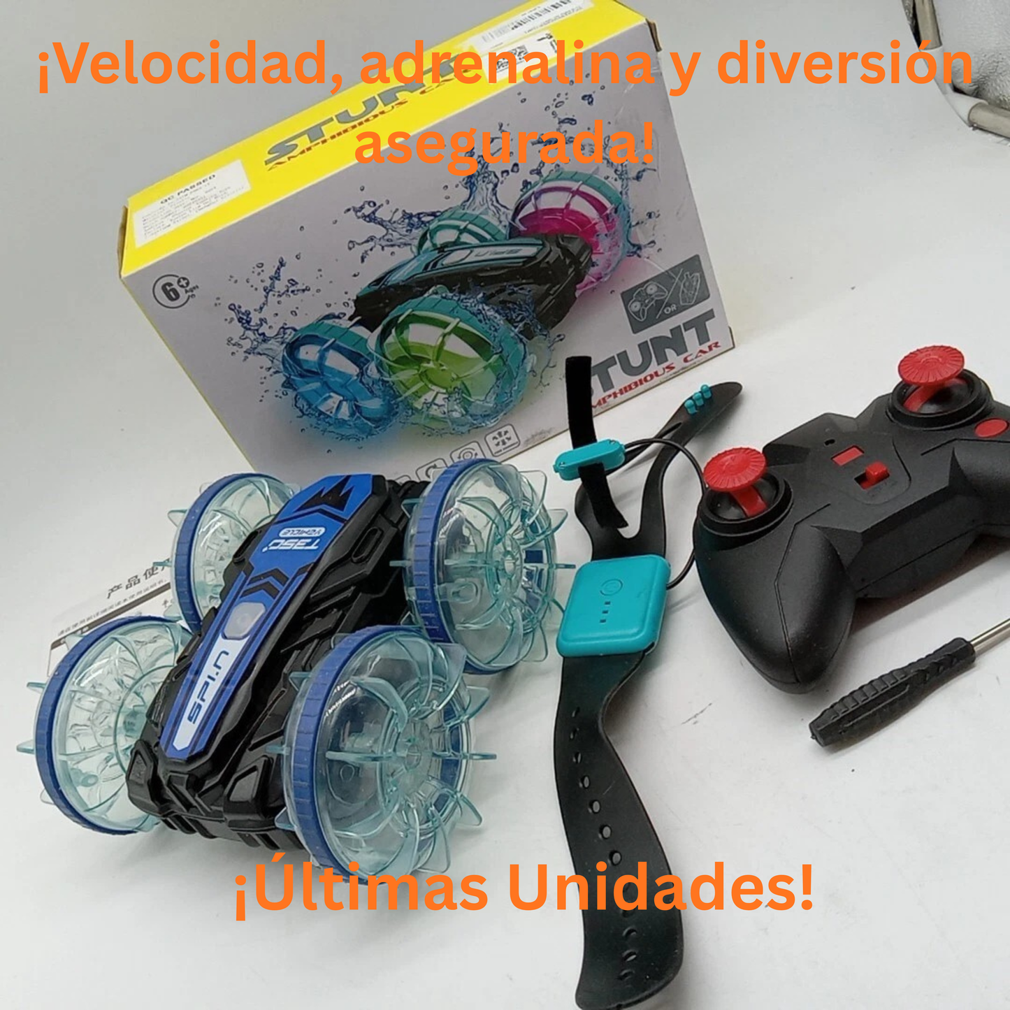 Carro anfibio, tierra, agua, gras, todo terreno.